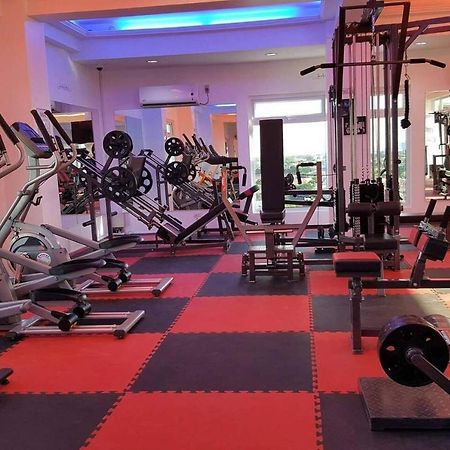 2Br Condo At Kandi Tower 2 앙헬레스 외부 사진